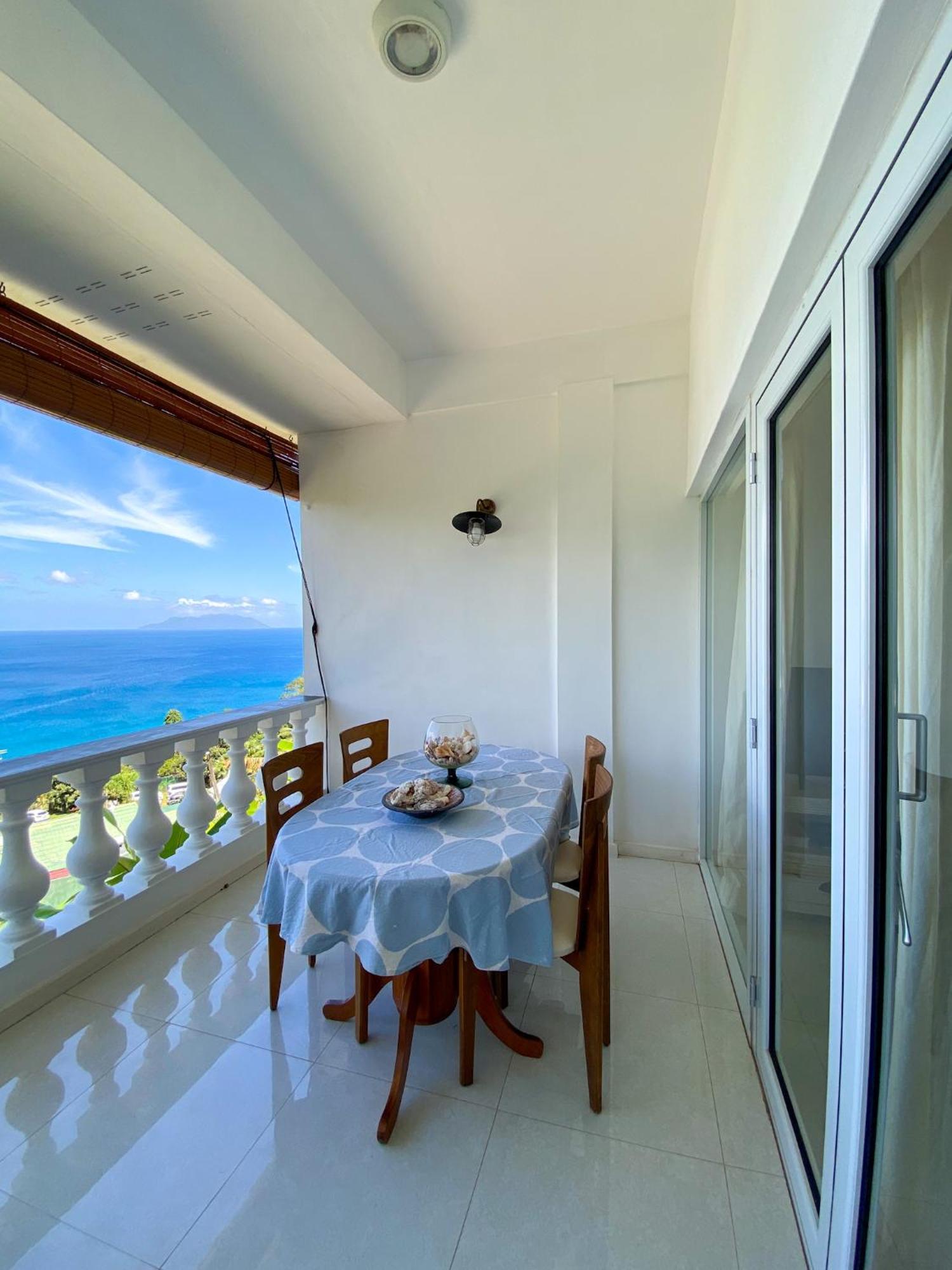 Reve Bleu Villa Glacis  Bagian luar foto